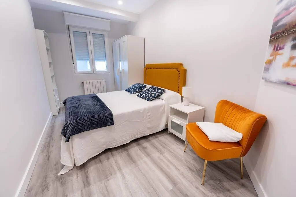 Valdecilla Center Apartment Santander