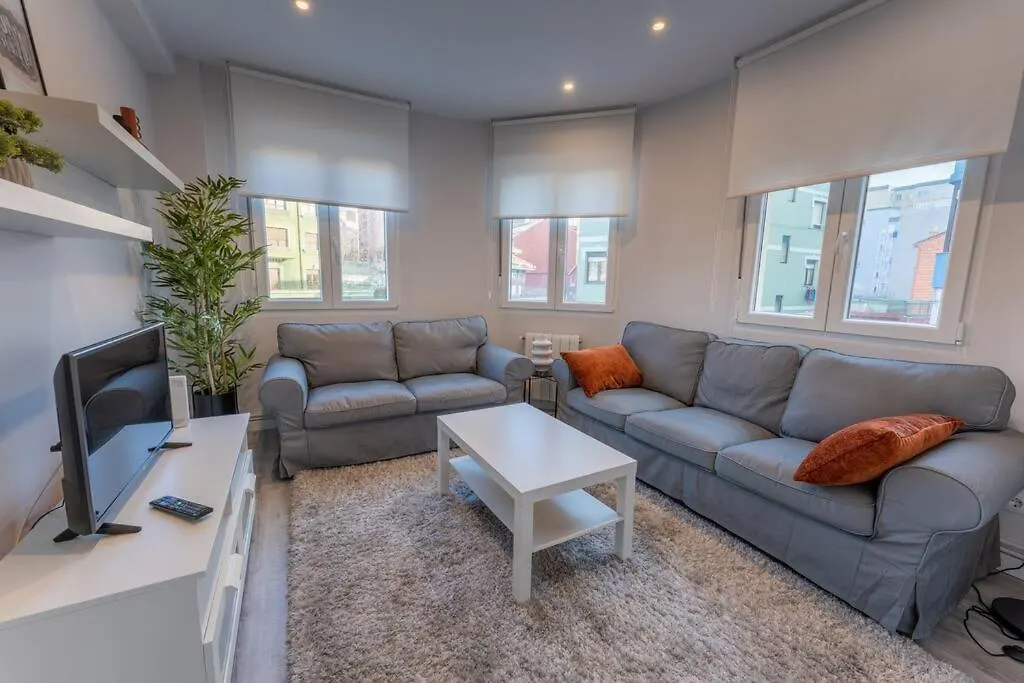 Valdecilla Center Apartment Santander